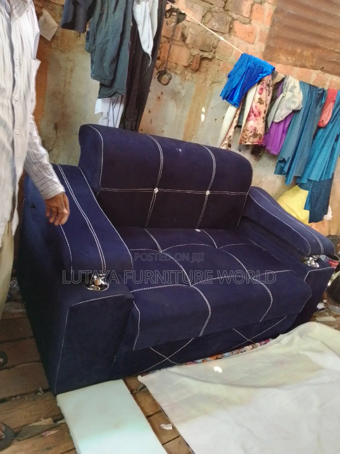 Sofas for Sale in Good Quality ( Materials)(Price)