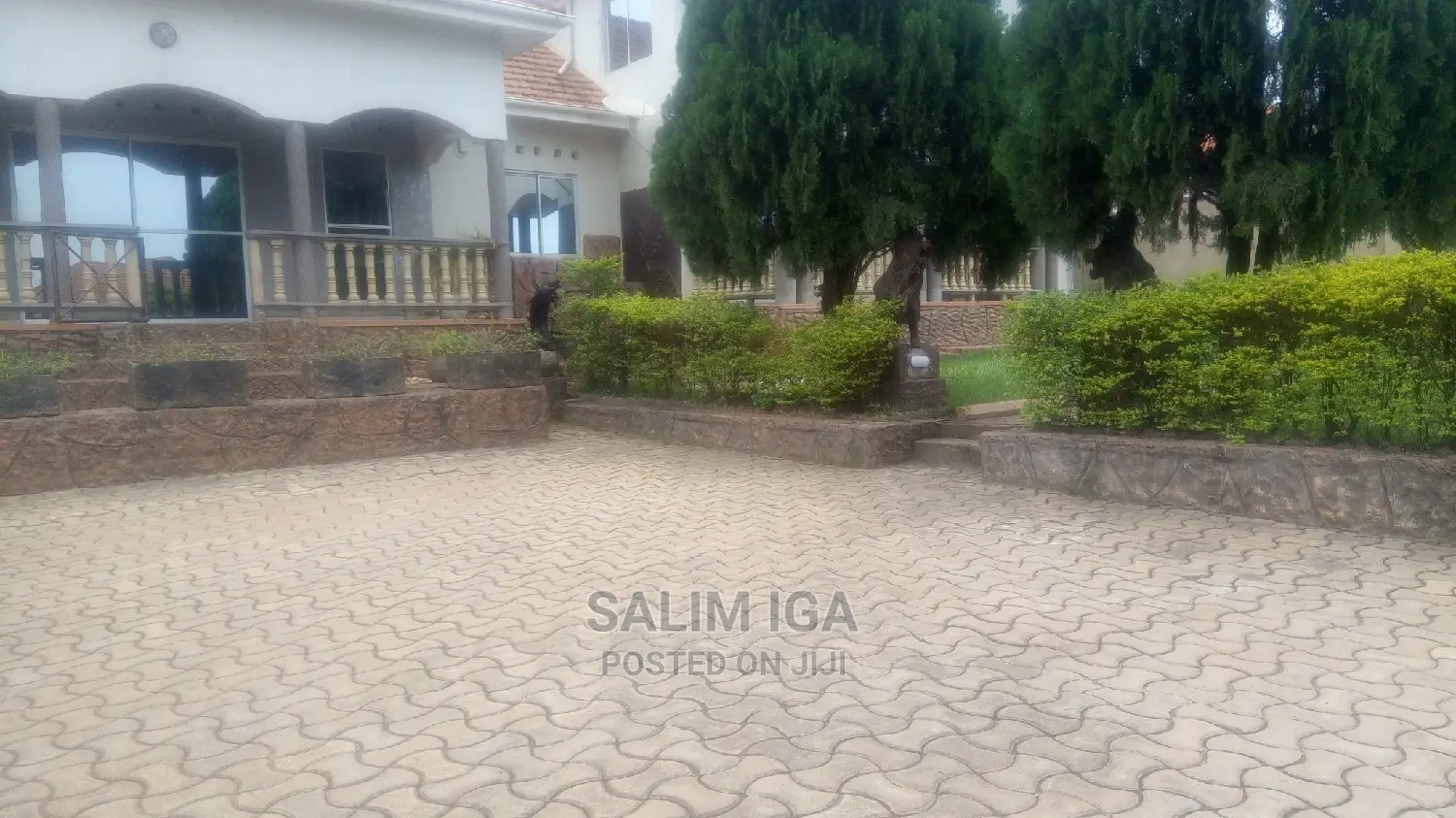 5bdrm Duplex in Kololo Property, Central Division for Rent