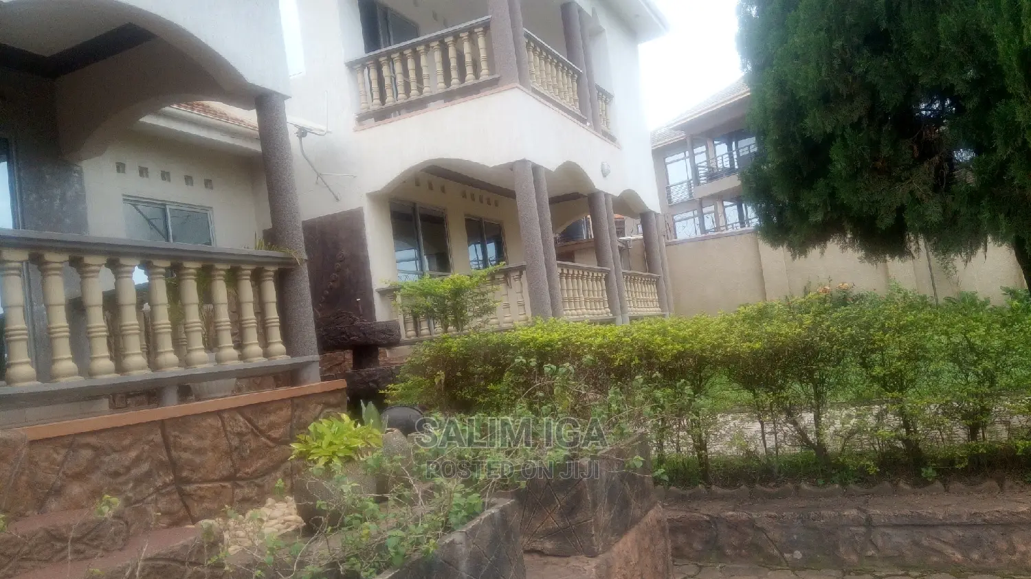 5bdrm Duplex in Kololo Property, Central Division for Rent