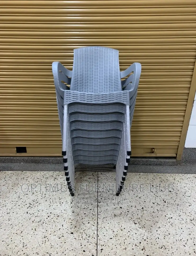 Plastic Chairs (Gray)