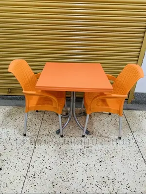 Square Set (2 Chairs, Table)