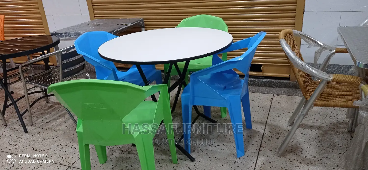 4seaters Round Shape Balcony Set