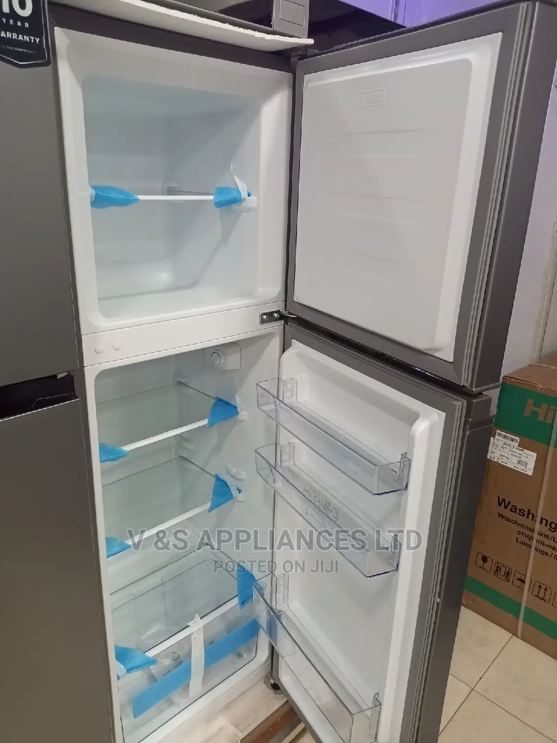 225l Hisense Double Door Fridge