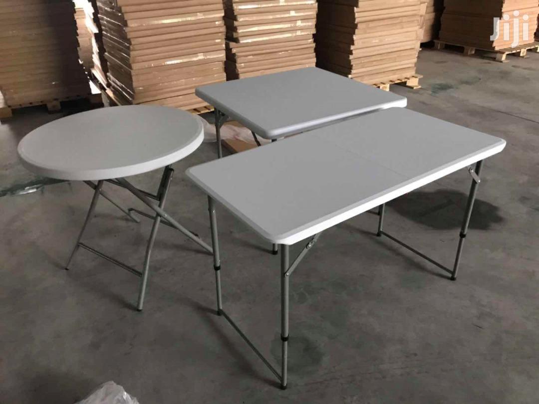Foldable Plastic Tables