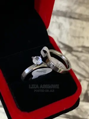 Both Wedding and Engagement Rings Available at a Good Price