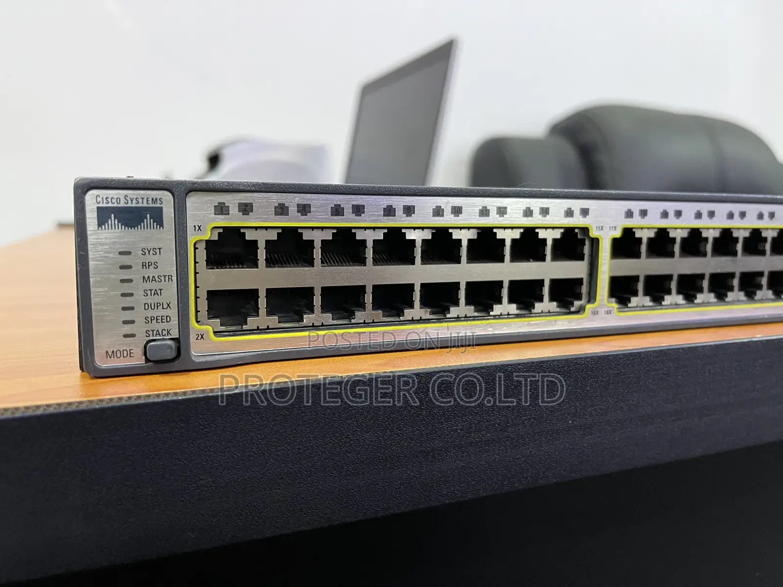 Cisco Catalyst 3750 48 Normal Network Switch