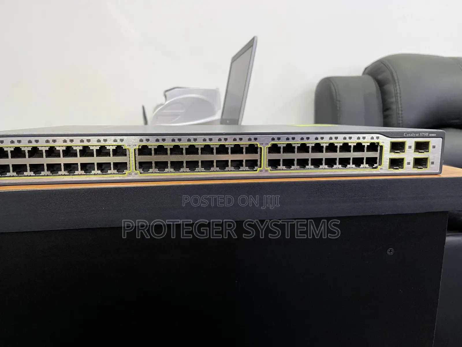 Cisco Catalyst 3750 48 Normal Network Switch