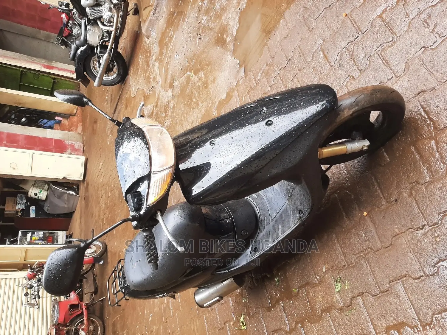 Honda RC51 2018 Black