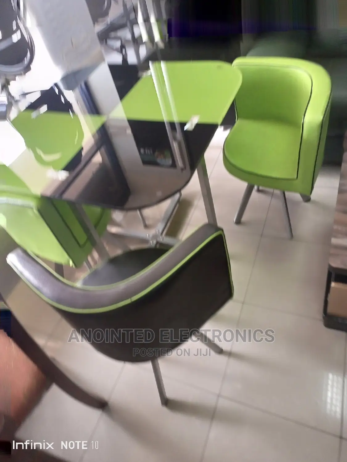 Dining Four Seaters