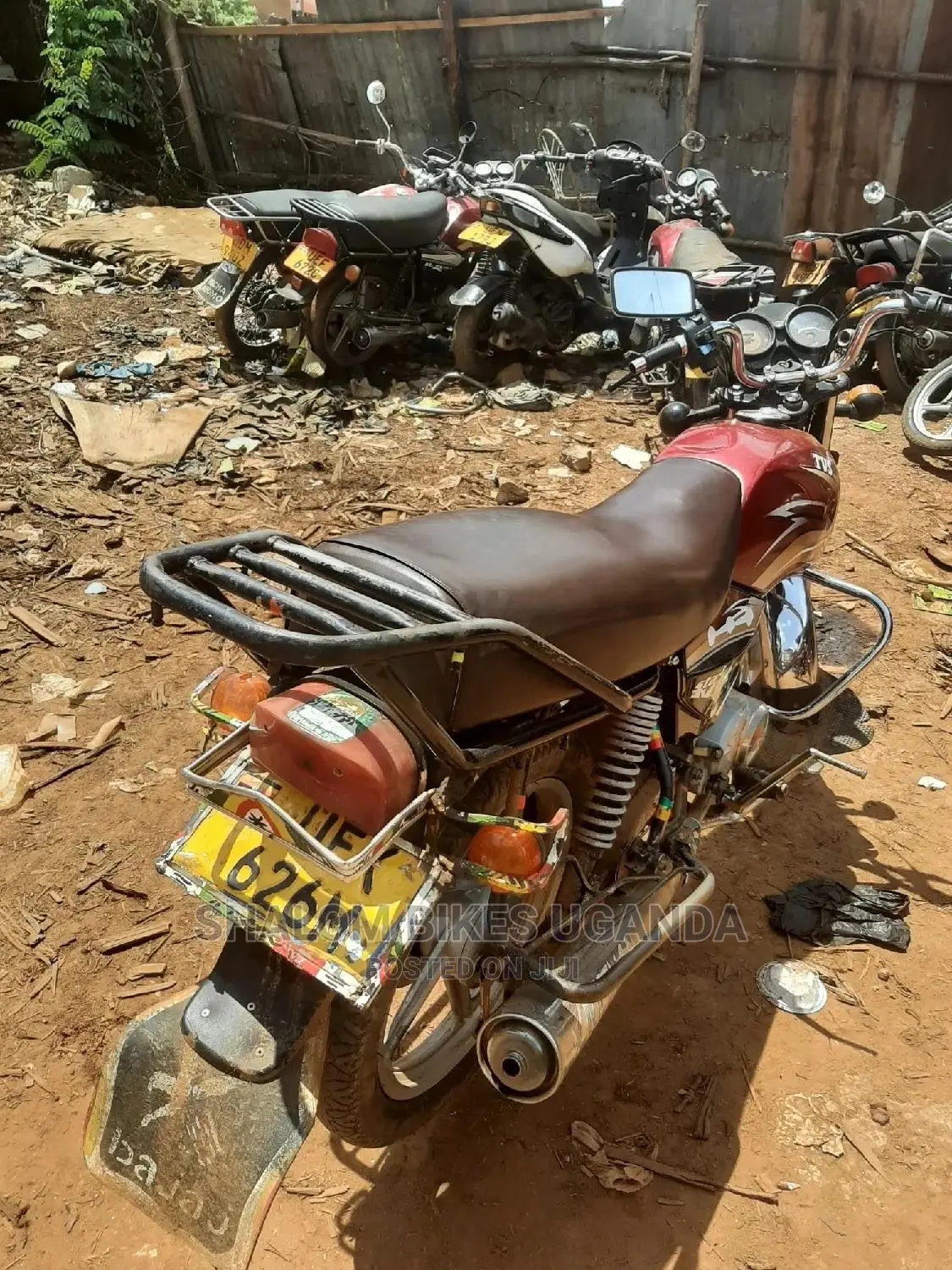 Hyosung 2019 Red