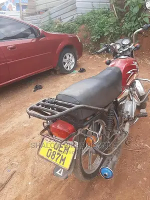 TVS HLX Plus ES 2019 Red