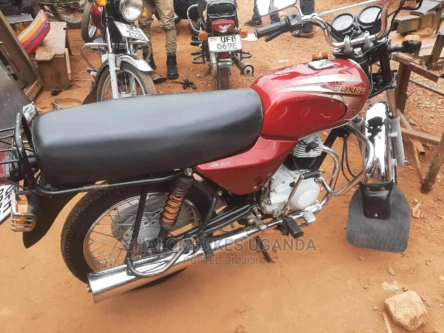 Bajaj RE 2022 Red