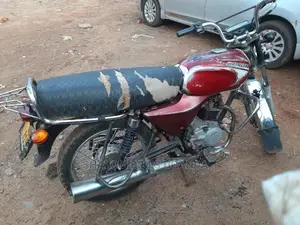 Bajaj Pulsar NS 160 2015 Red