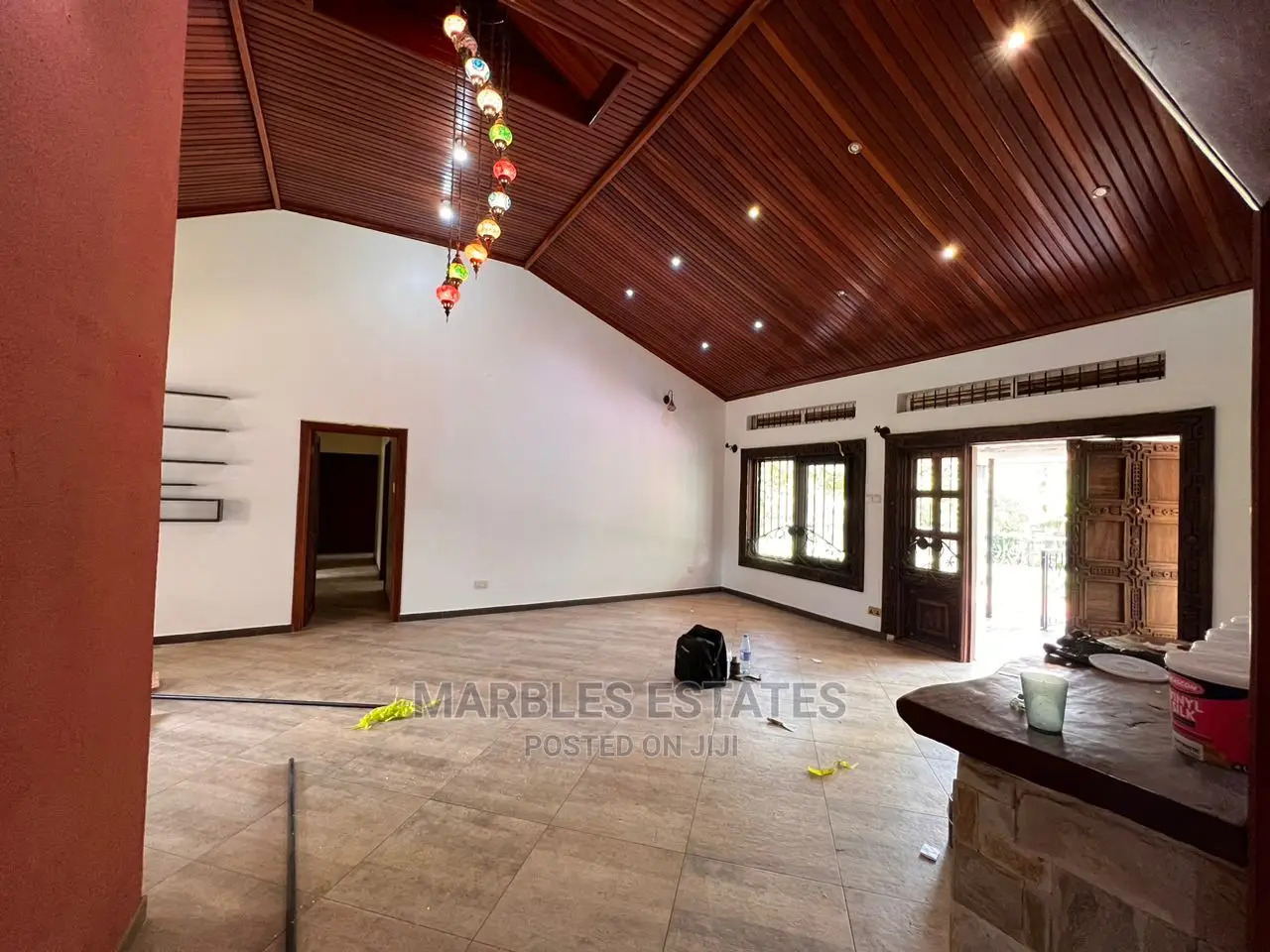 5bdrm Bungalow in Bbunga, Central Division for Rent