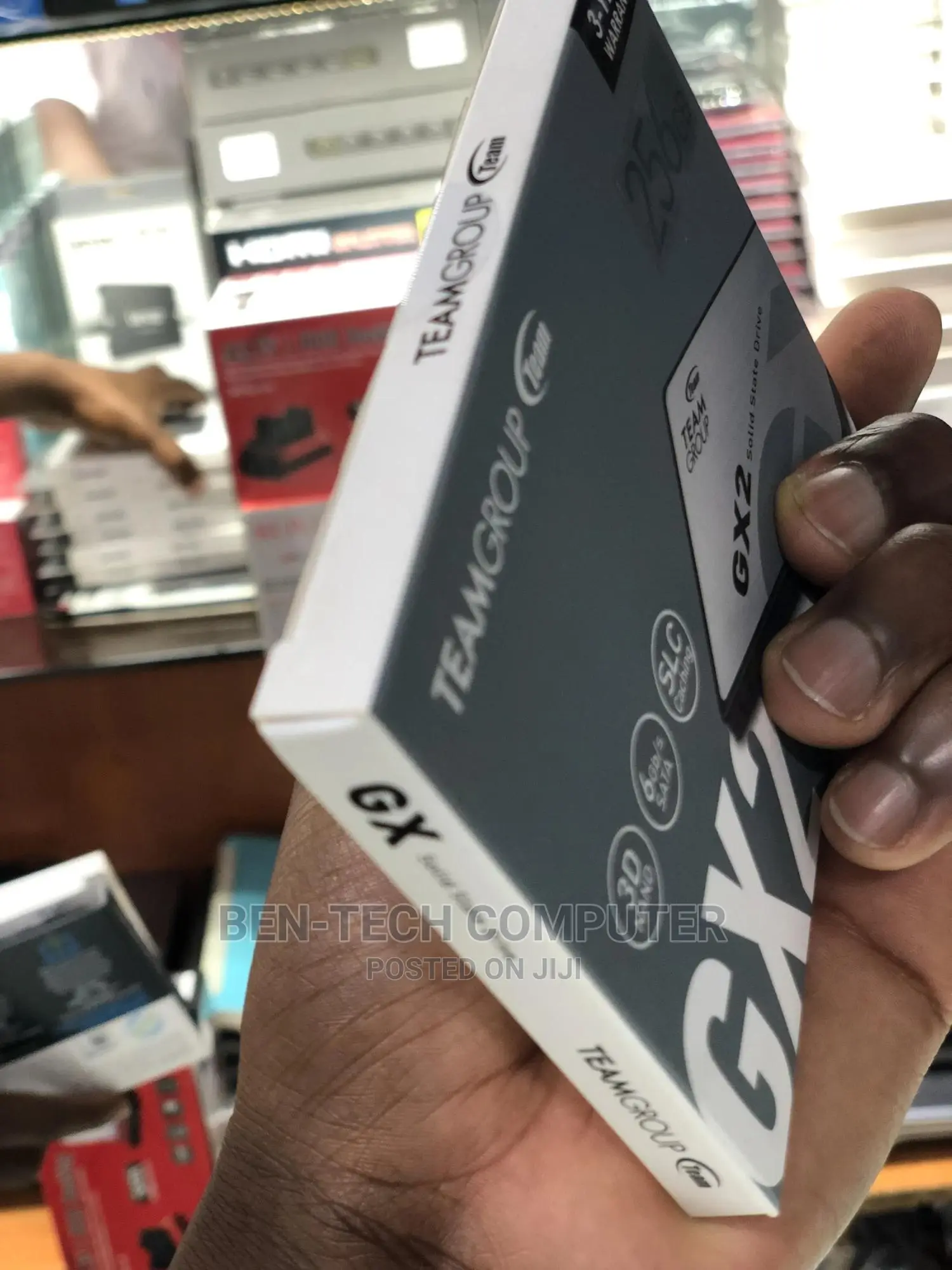 Hard Disks SSD 256