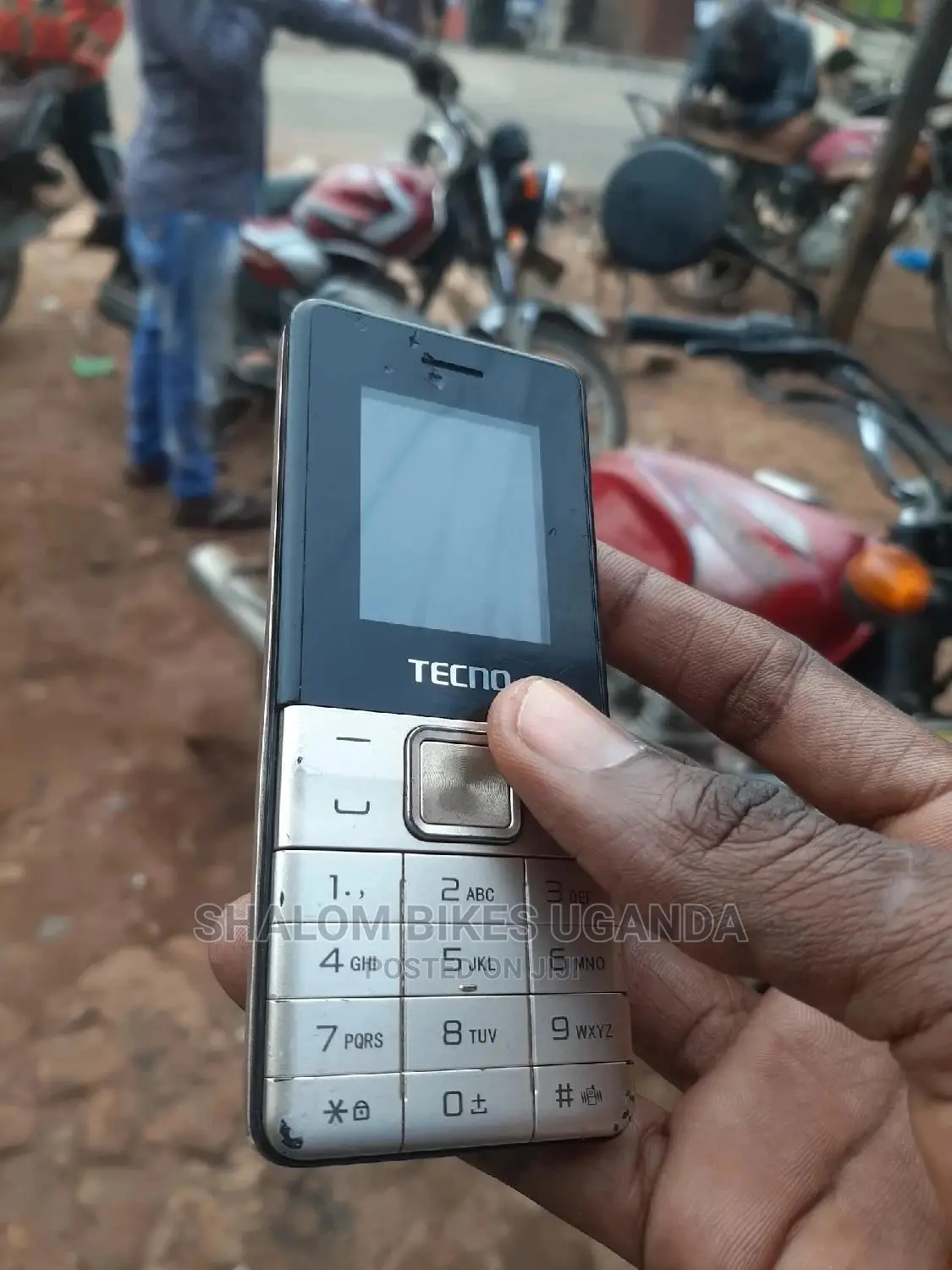 Tecno T301 Gold