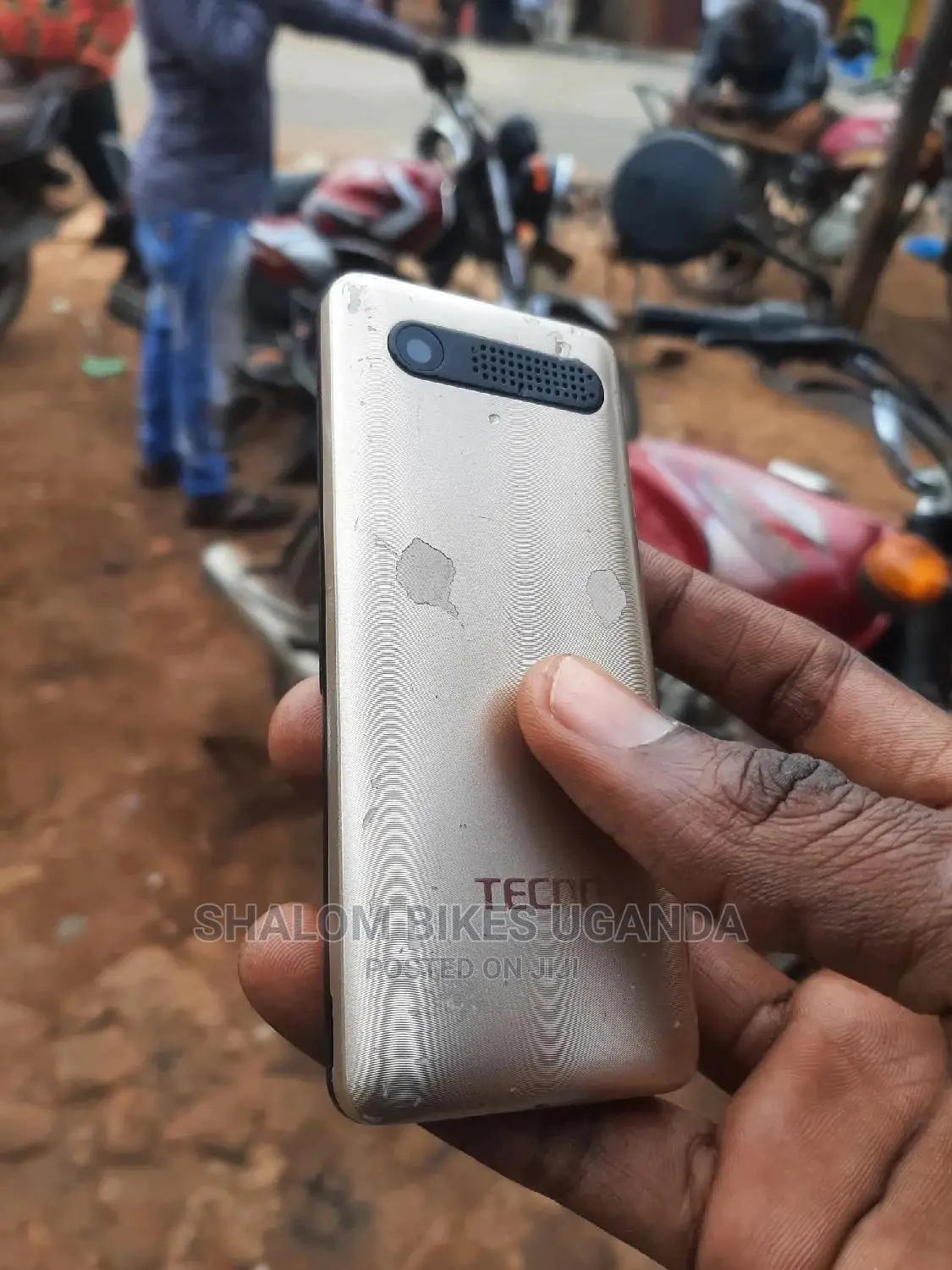 Tecno T301 Gold