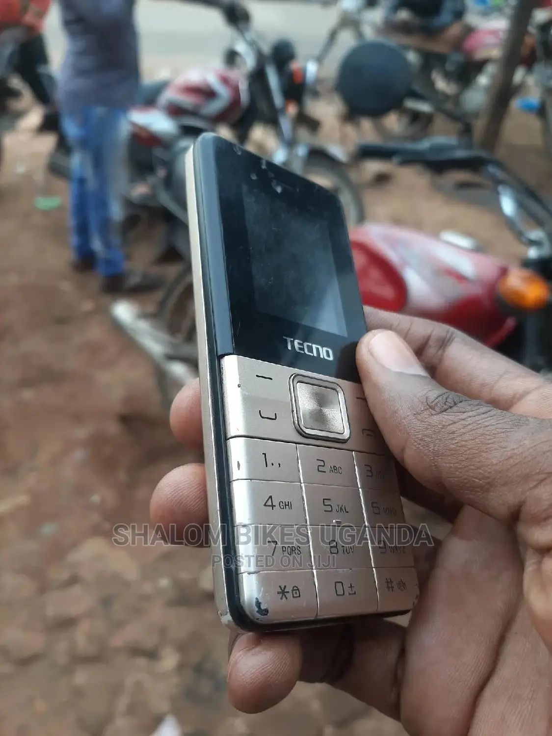 Tecno T301 Gold