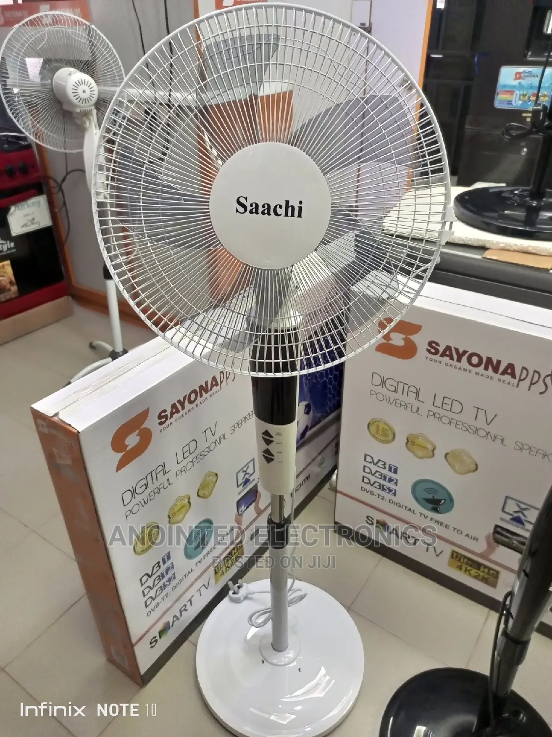 Sachi Stand Fans With a Remote