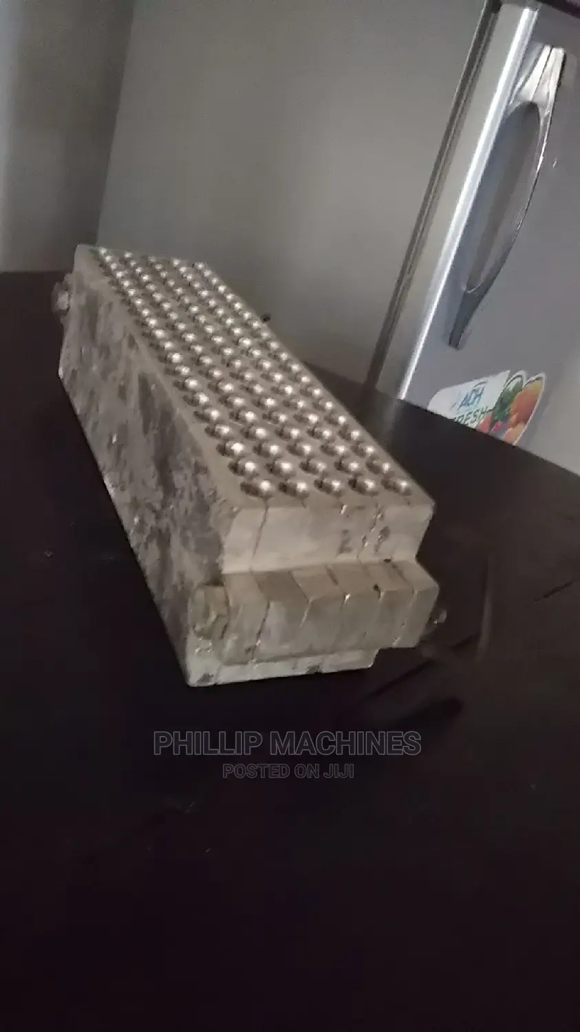 100 Pieces Per Round Chalk Moulds Always Available