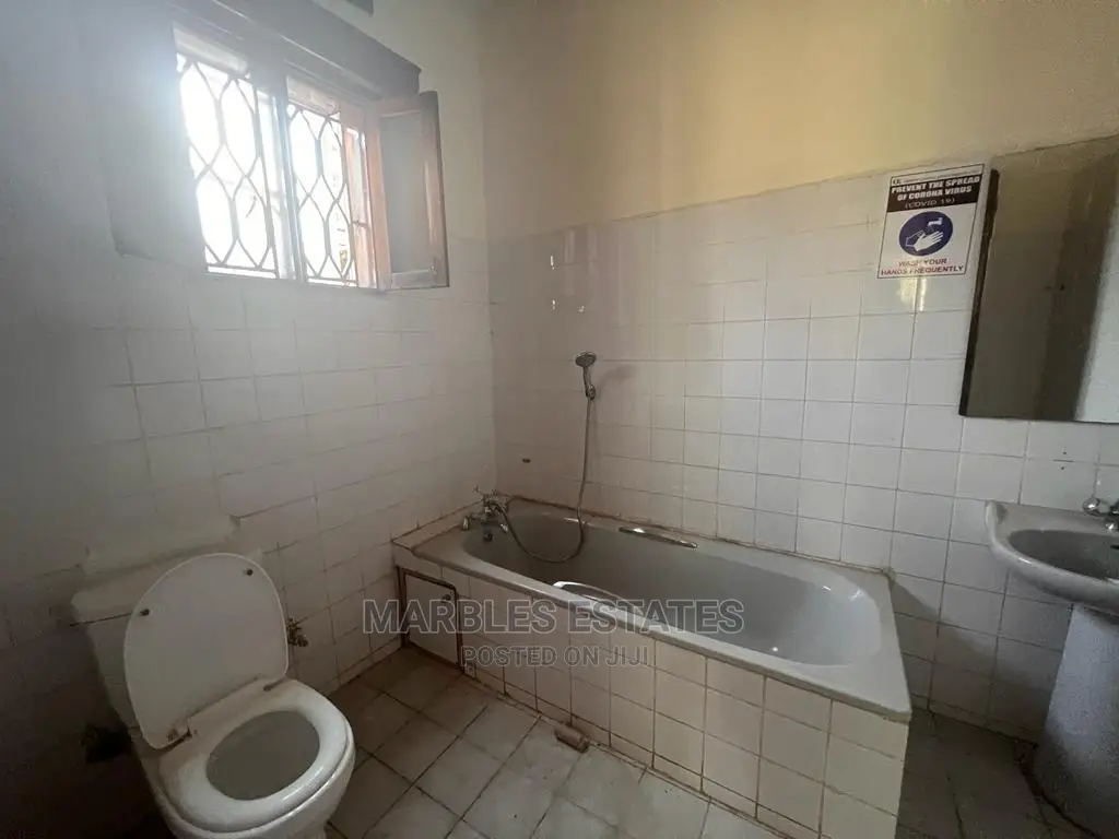 4bdrm House in Mbuya, Central Division for Rent