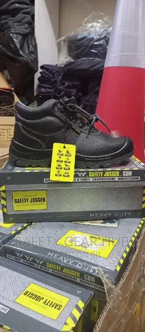 Jogger Boots