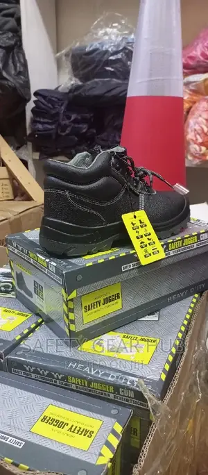 Jogger Boots