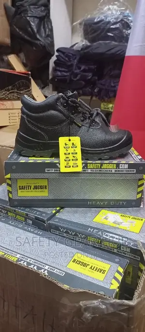 Jogger Boots