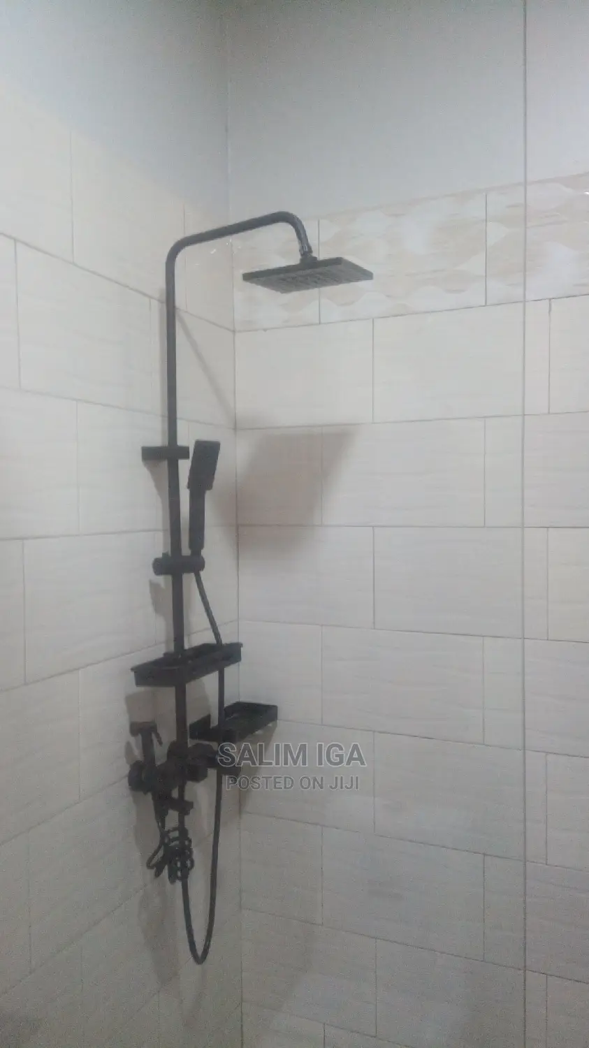 4bdrm Bungalow in Kololo Property, Central Division for Rent