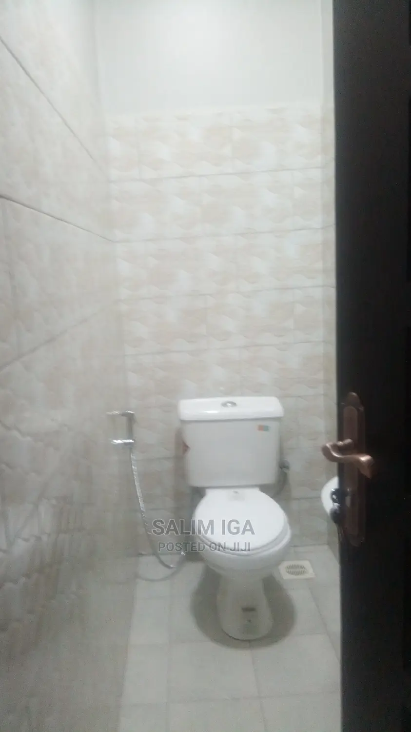 4bdrm Bungalow in Kololo Property, Central Division for Rent