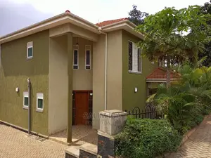 4bdrm Duplex in Kololo Property, Central Division for Rent