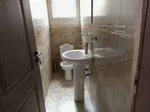 4bdrm Duplex in Kololo Property, Central Division for Rent