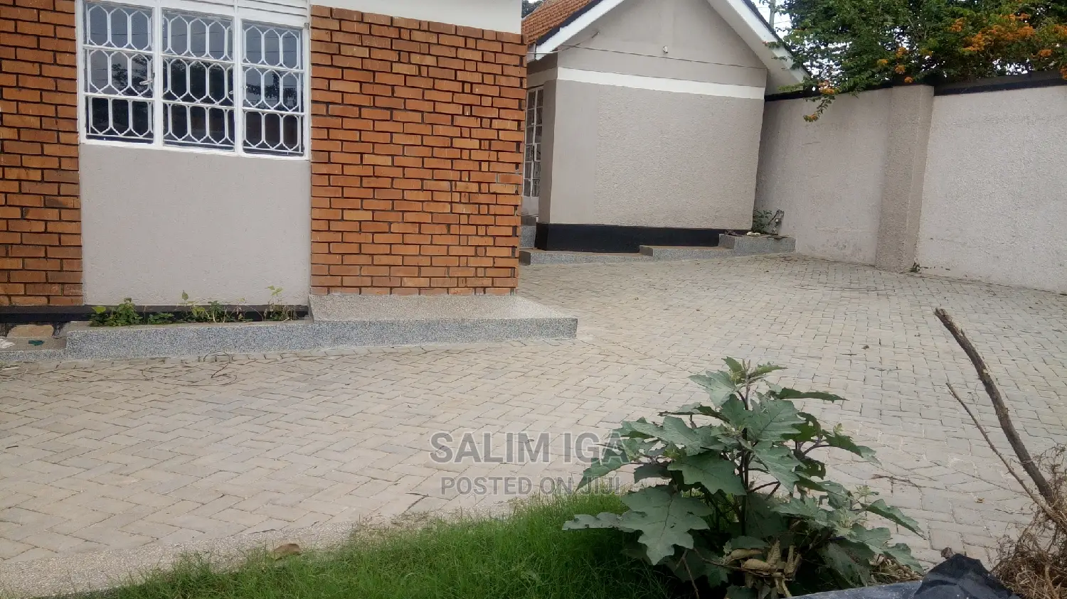 3bdrm Bungalow in Kololo Property, Central Division for Rent