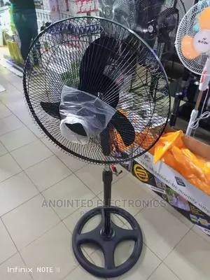 Solar Stand Blac Fans
