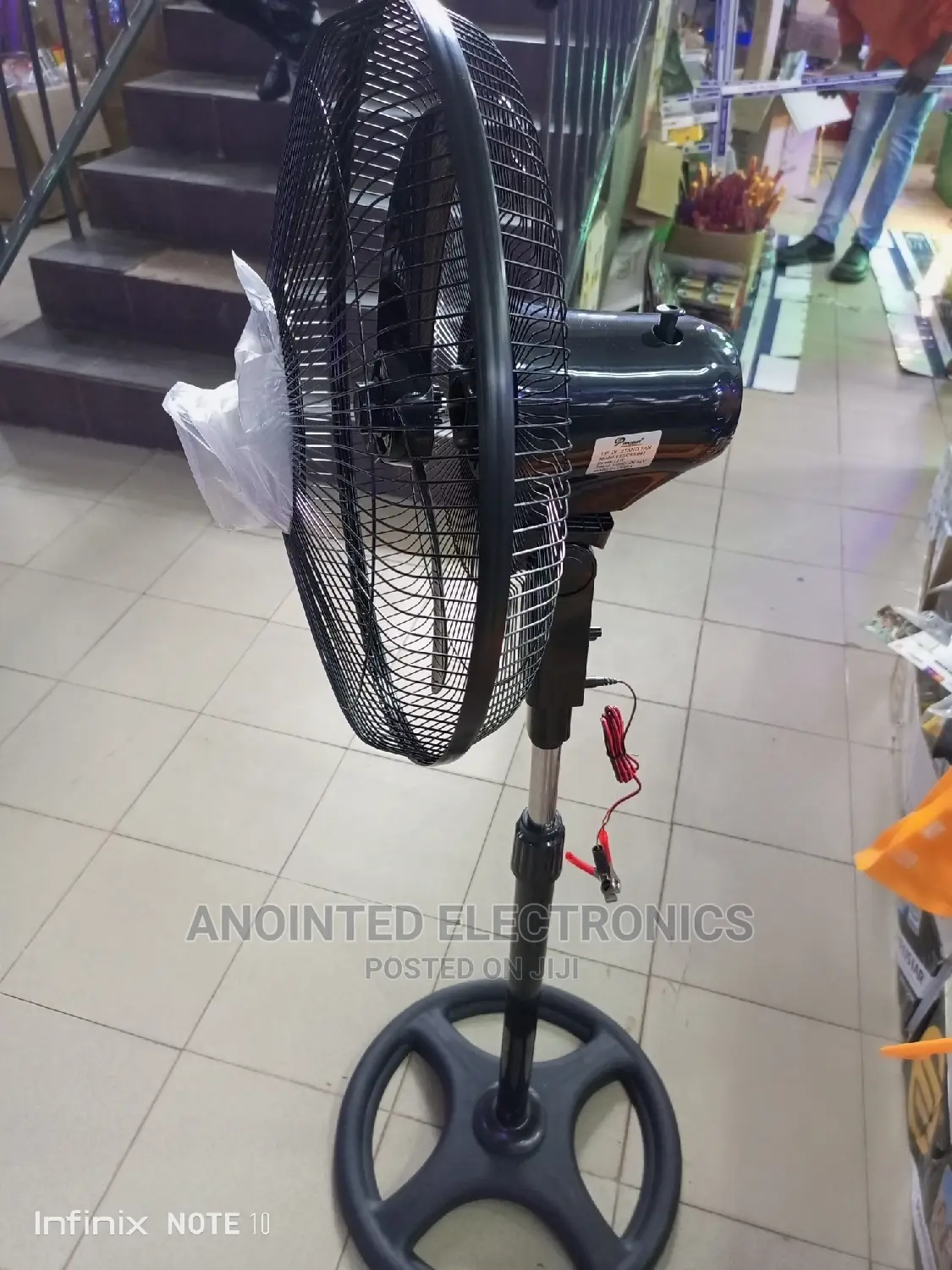 Stand Fans Black