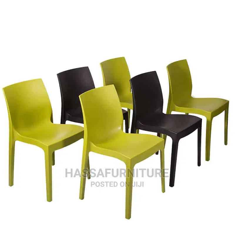 Nice Plastic Chairs Brand New