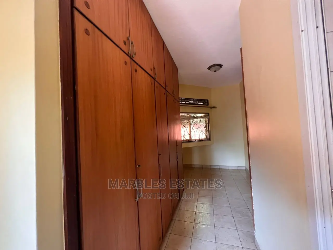 5bdrm Mansion in Kololo, Central Division for Rent