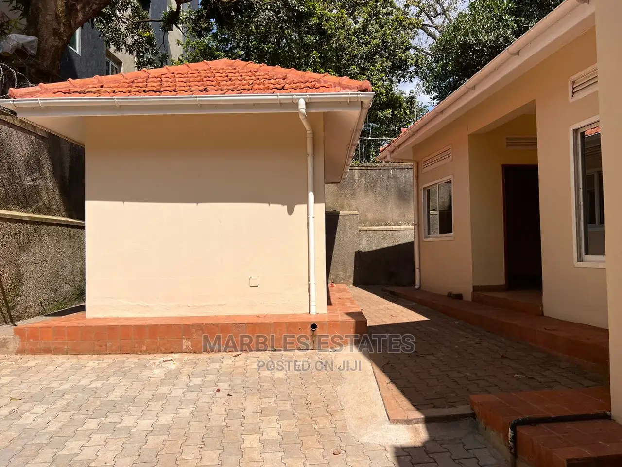5bdrm Mansion in Kololo, Central Division for Rent