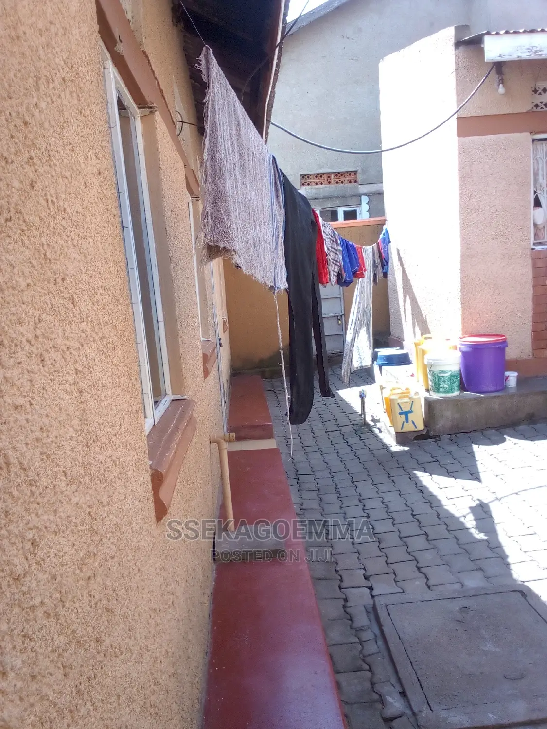 3bdrm House in Lweza, Ssabagabo-Makindye for sale