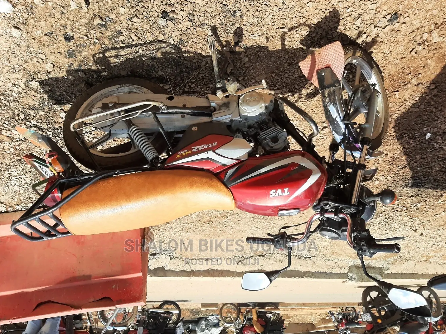 TVS Apache 160 4V 2020 Brown