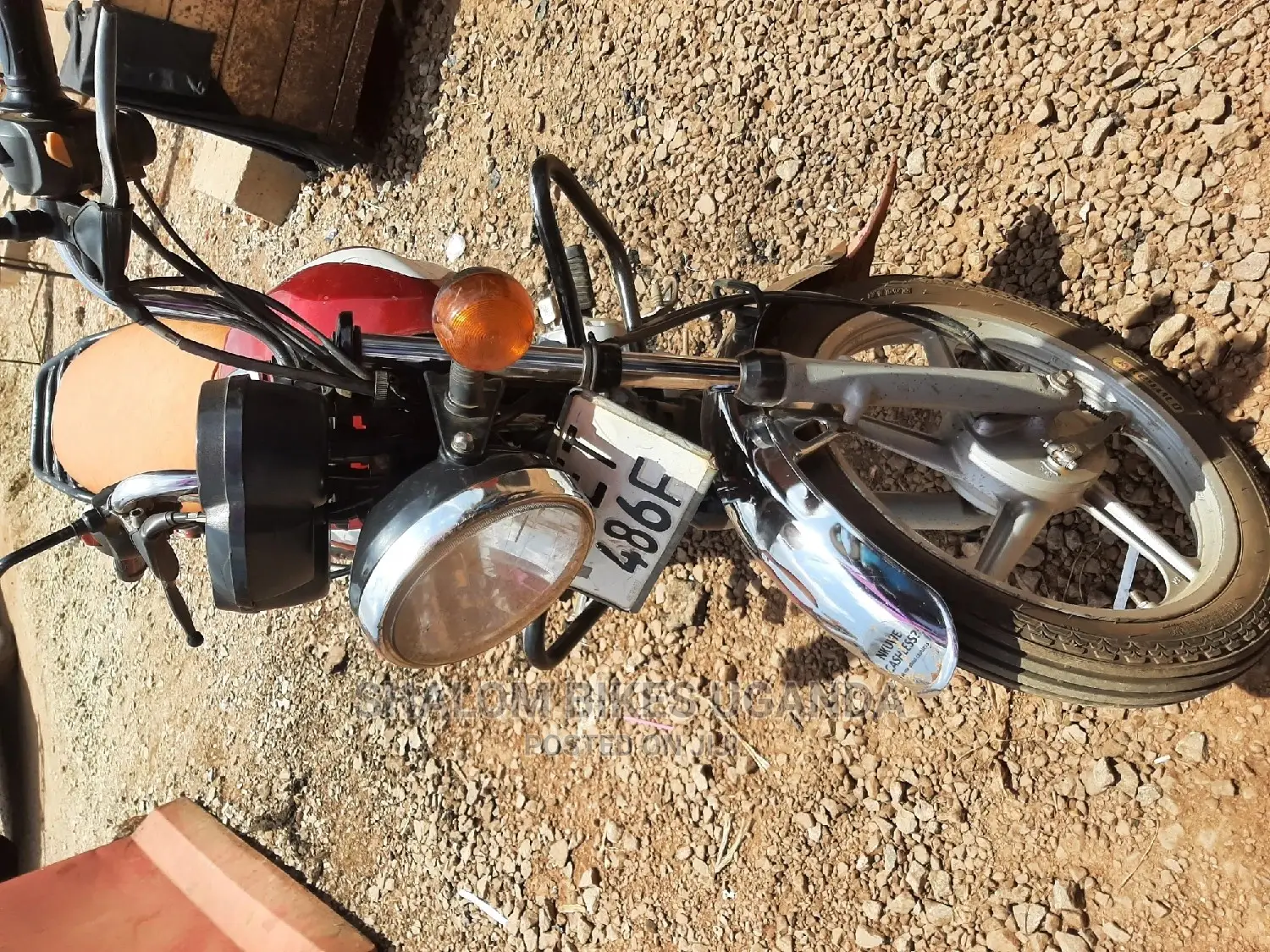 TVS Apache 160 4V 2020 Brown