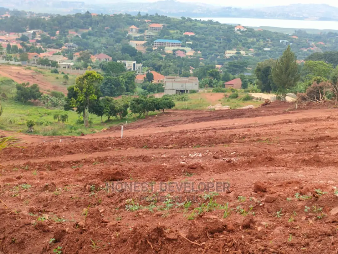 Nakawuka Plots for Sale 50/100