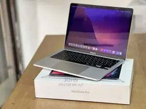 New Laptop Apple MacBook Pro 2020 M1 8GB Apple M1 Pro SSD 512GB