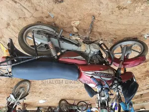 Bajaj Pulsar 180 2018 Red
