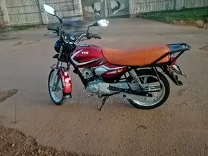 New TVS HLX 125 2021 Red