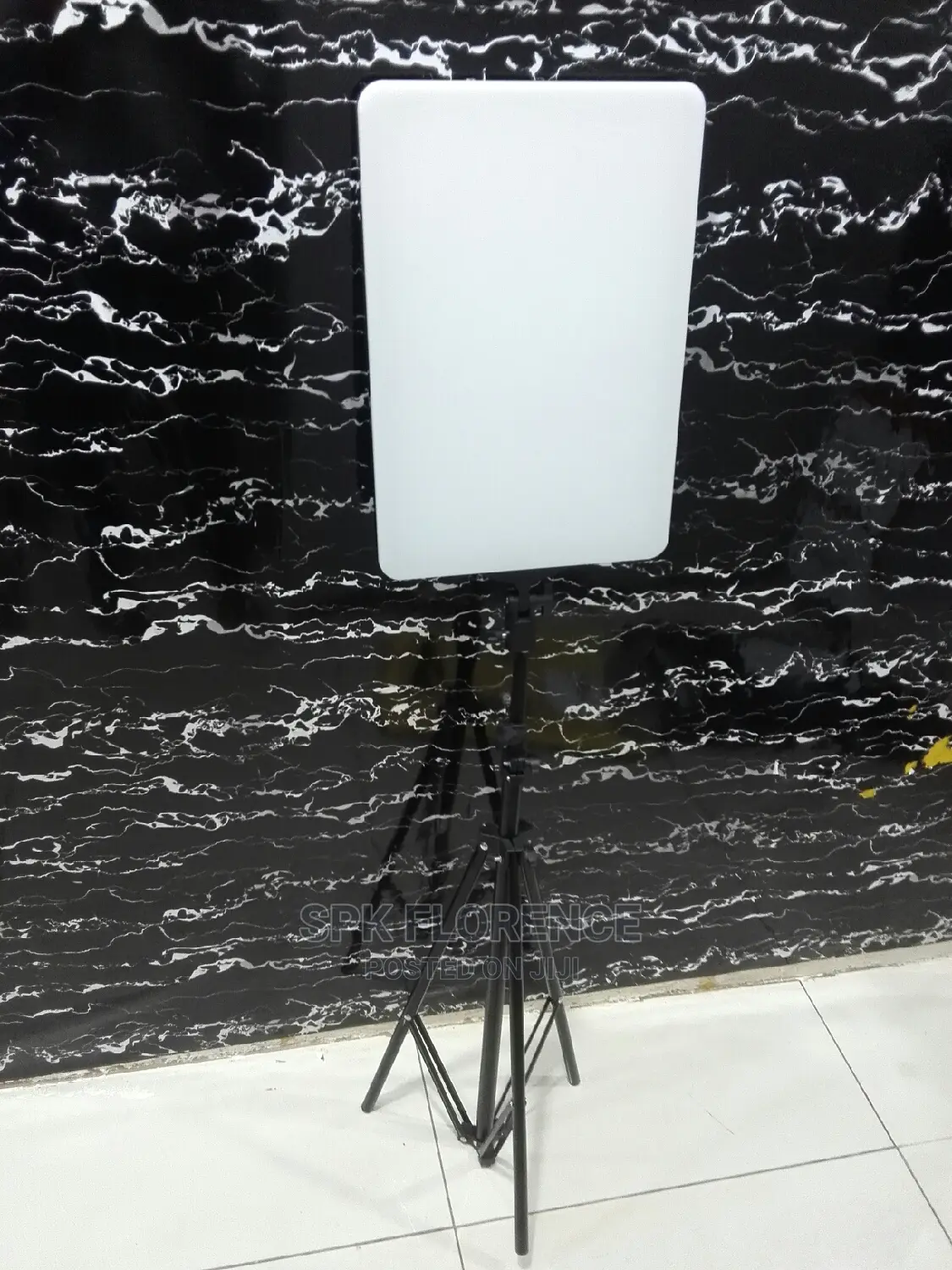 Square Photography Luminaire M777