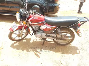 TVS HLX 125 2018 Red