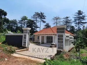Furnished 4bdrm Mansion in Nabbingo, Central Division for Sale