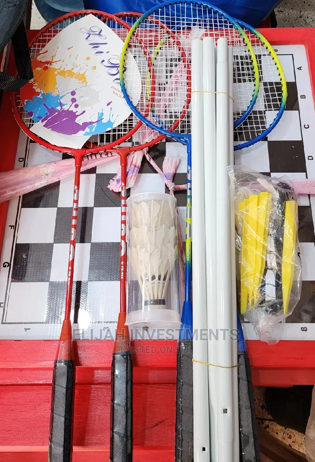 4 Players Pro Badminton Racket