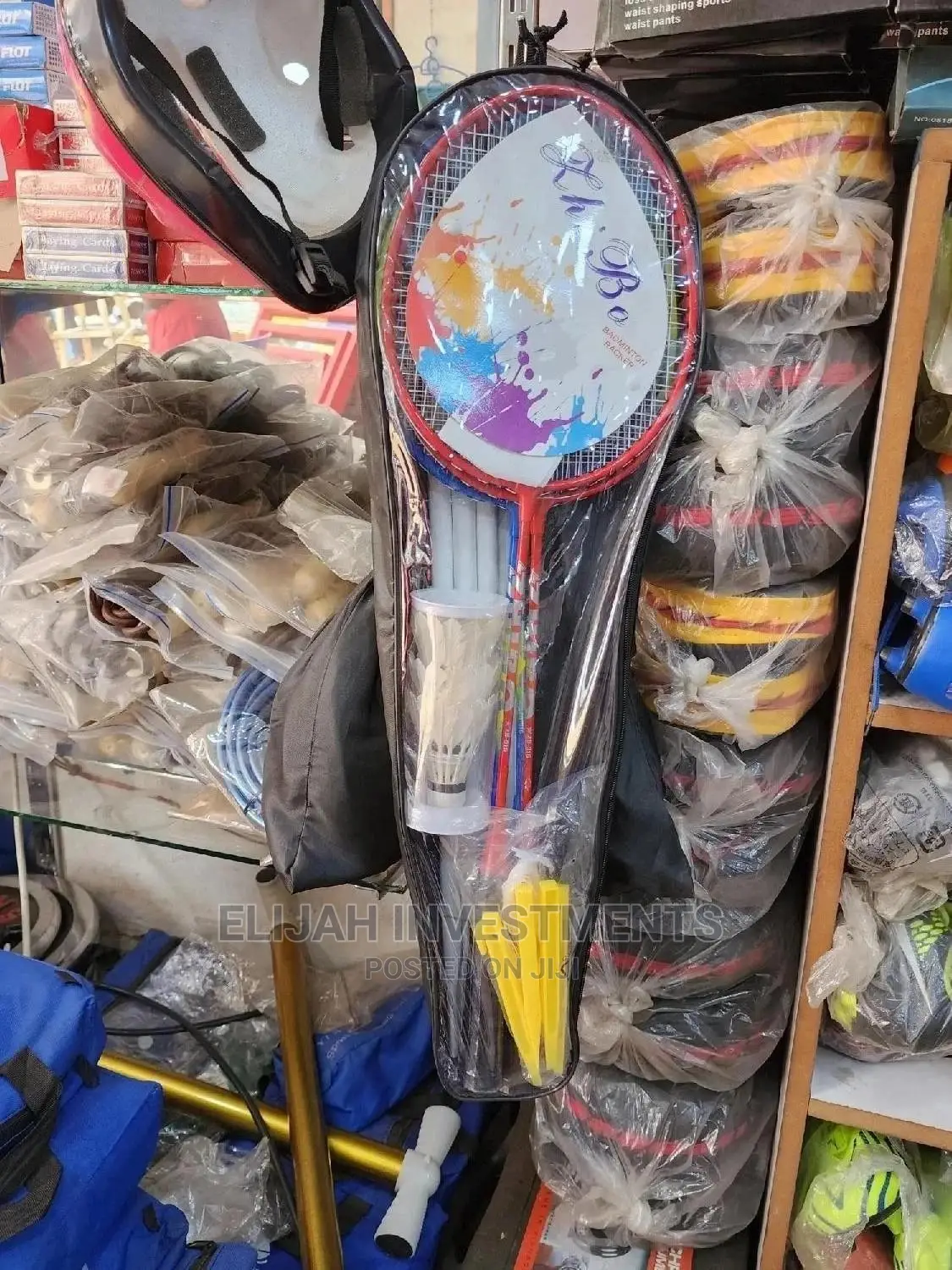 4 Players Pro Badminton Racket